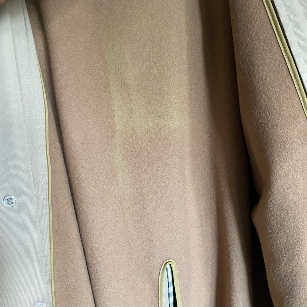 Vintage Burberry Rain Trench Coat Women’s Oversized Medium or Large Men’s Medium - Picture 13 of 16